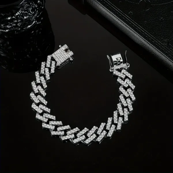 Silver_Alloy_Bracelet_For__Men