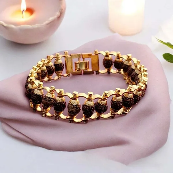 Gold_Alloy_Bracelet_For__Women