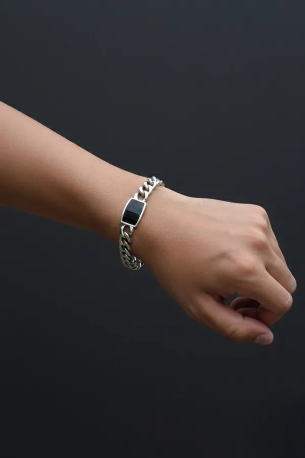 Unisex_Silver_&_Black_Alloy_Bracelet