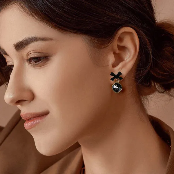 Gold_&_White_&_Black_Alloy_Earring_Set_&_Drops_&_Danglers_For_Women