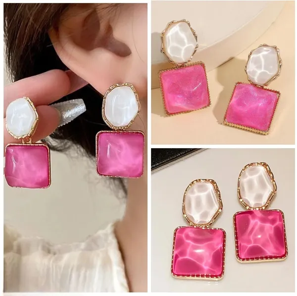 Gold_&_White_&_Blue_Alloy_Stud_Earring_For_Women