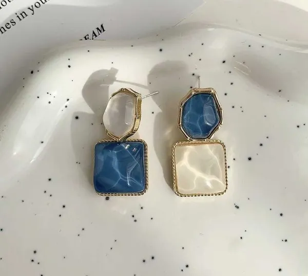 Gold_&_White_&_Blue_Alloy_Stud_Earring_For_Women