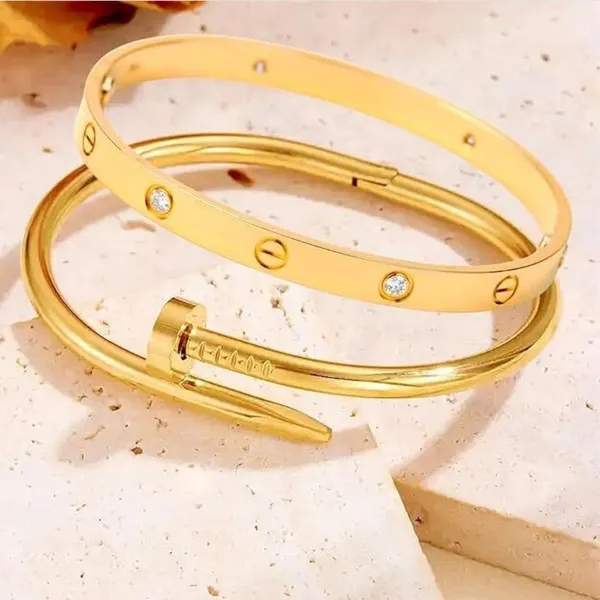 Gold_Alloy_Bracelet_For__Women