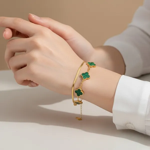 Gold_Alloy_Bracelet_For__Women