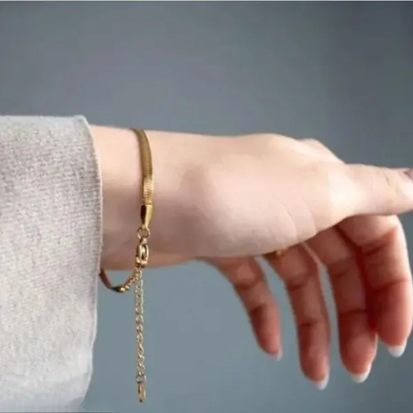 Pack_Of_2_Gold_Alloy_Bracelet_For_Women_