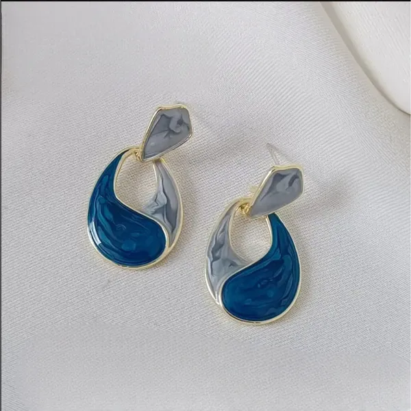 Multicolor_Alloy_Earring_Set_&_Drops_&_Danglers_For_Women