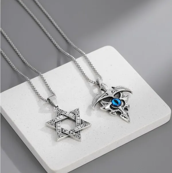 Silver_Alloy_Pendant_For__Men