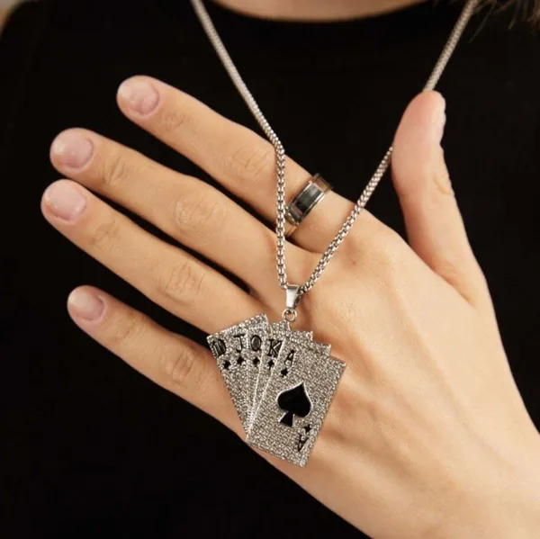 Silver_Alloy_Locket_Set_For__Men