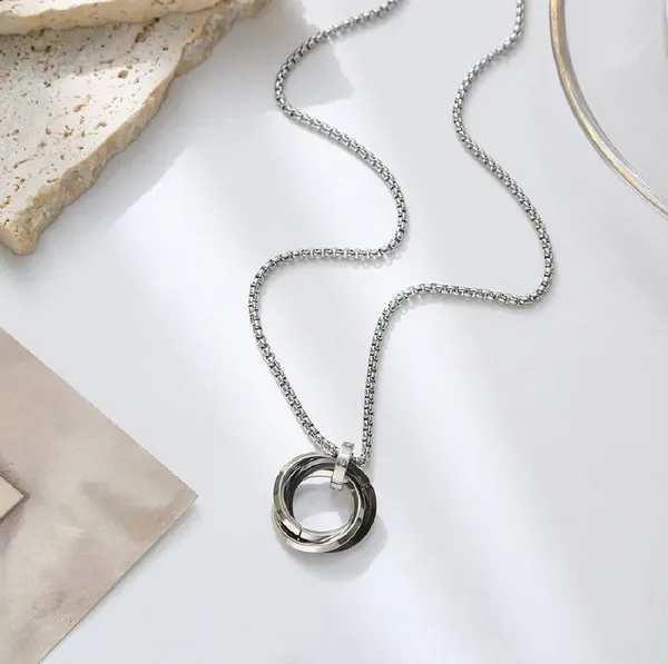 Silver_Alloy_Locket_Set_For__Men