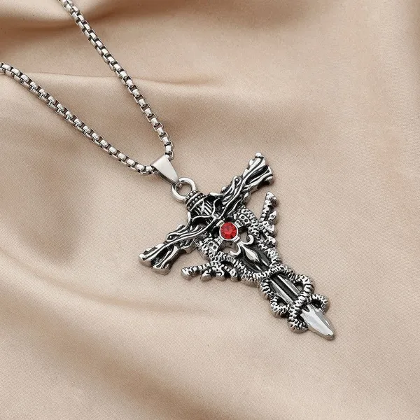 Silver_Alloy_Locket_For_Men