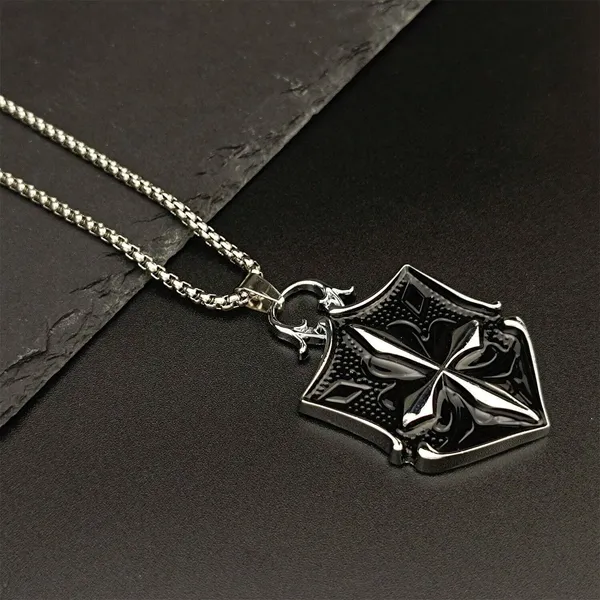 Black_And_Brown_Alloy_Pendant_Set_For_Men
