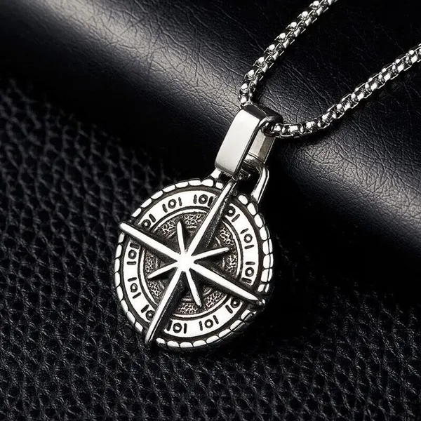 Silver_Alloy_Pendant_For_Men