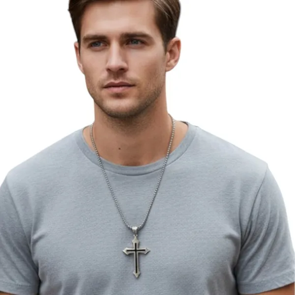 Silver_And_Black_Alloy_Locket_Set_For_Men