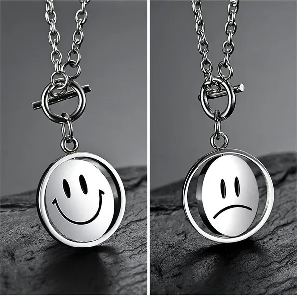 Silver_Alloy_Locket_For_Men