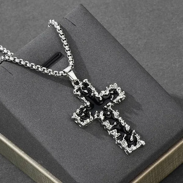 Black_Alloy_Pendant_For_Men