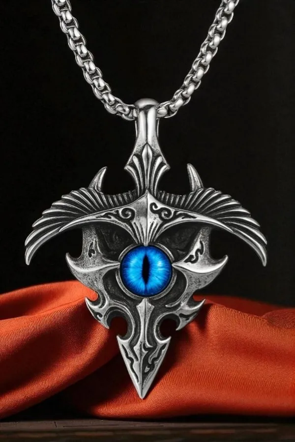 Awesome_Silver_Alloy_Locket_For_Men
