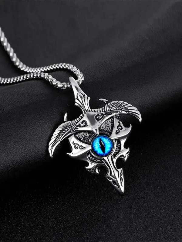 Awesome_Silver_Alloy_Locket_For_Men
