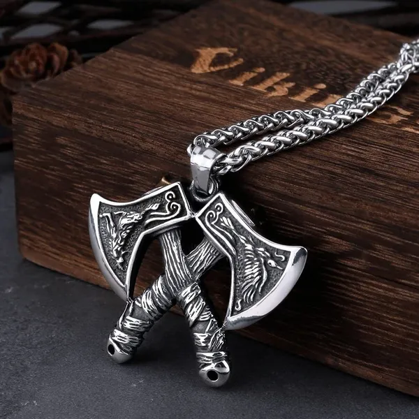 Silver_Alloy_Locket_For__Men