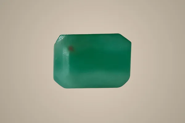 Green_Zambian_(Emerald/Panna)_Gemstone_With_Lab_Certified_5.50_Ratti_/_5_Carat_Precious_Gemstone