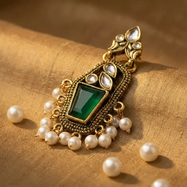 Green_Kundan_Stone_Chandbali_Earrings_For_Women