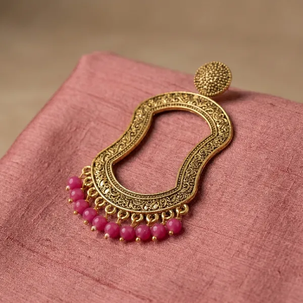 Maroon_And_Golden_Kundan_Pearl_Green_Stone_Chandbali_Earrings_For_Women
