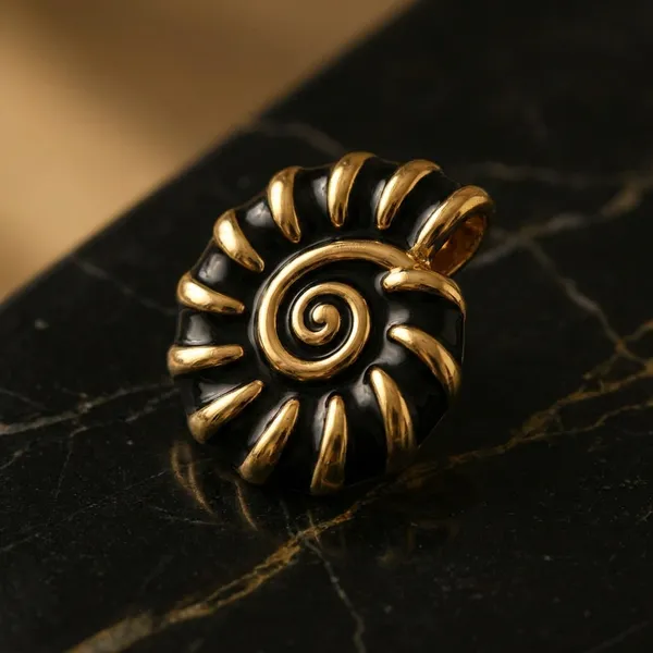 Black_And_Gold_Oxidized_Metal_Earrings_For_Women