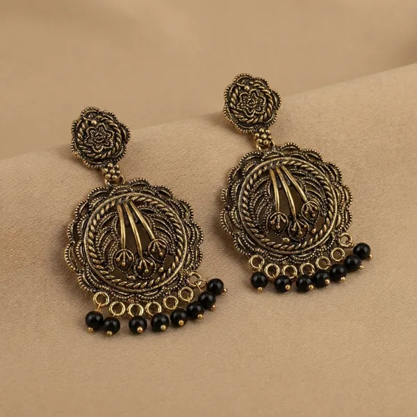 Antique_Gold_Metal_Chandelier_Earrings_For_Women
