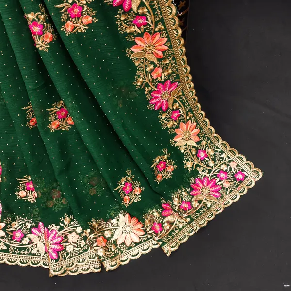 Green_Saree_Embroidered_Bollywood_Saree_For_Women