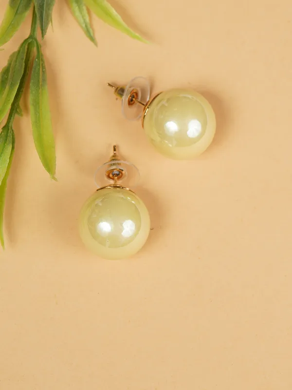 Sunshine_Pearl_Stud_Earrings