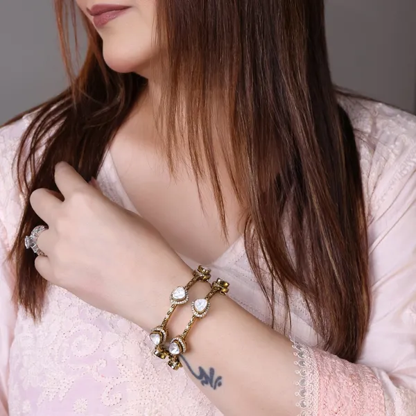 Gold_Nikhar_Antique_Toned_Polki_Bangles_For_Women