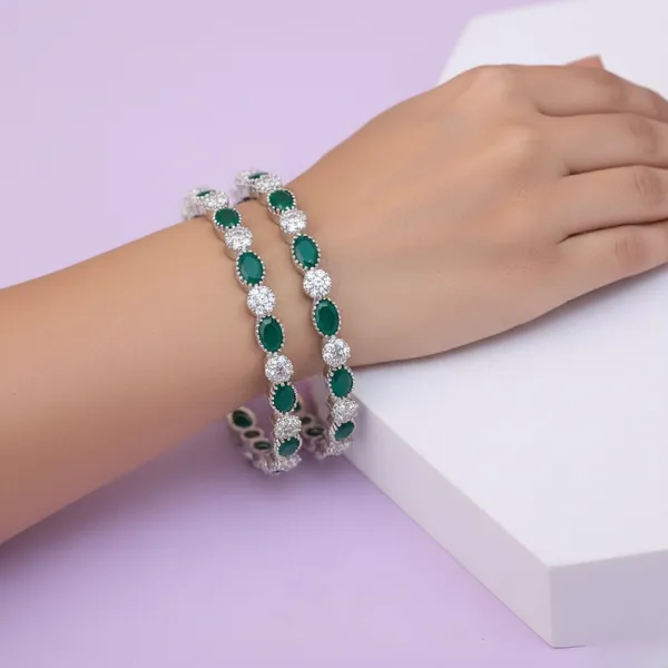 Green_Meera_Green_Stone_Bangles_For_Women