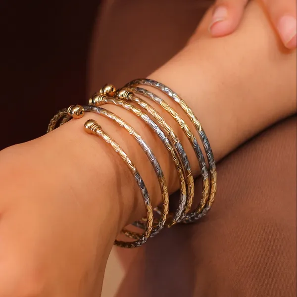 Gold_Safira_Dual_Plating_Bangle_Stack_For_Women