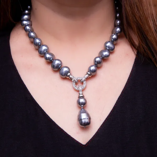 White_Aarohi_Grey_Pearl_Necklace_For_Women