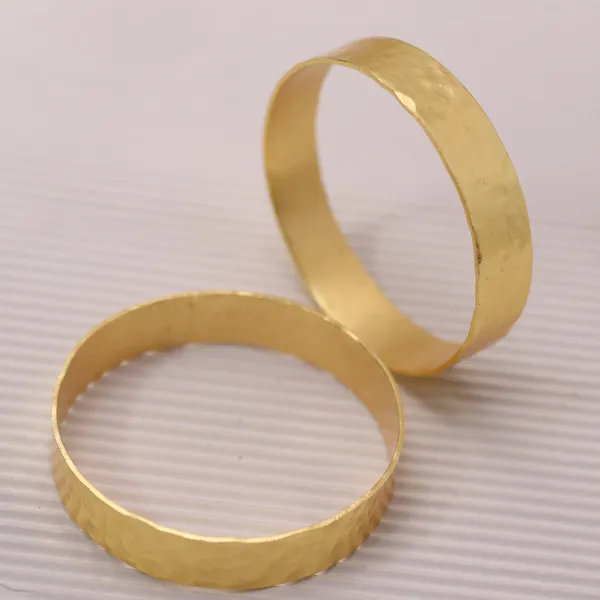 Gold_Handbeaten_Chunky_Bangles_For_Women