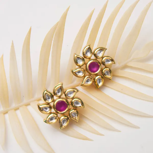 Gold_Mehar_Ruby_Toned_Kundan_Earrings_For_Women