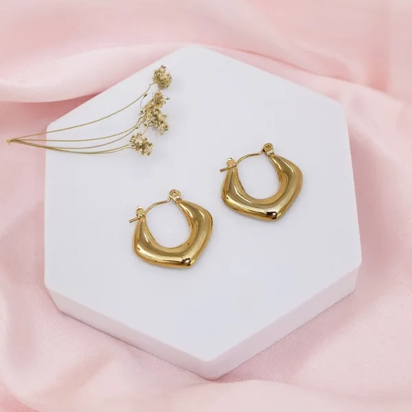 Gold_Mini_Hoop_Earrings_For_Women