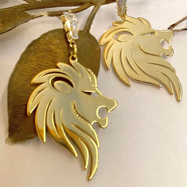 Gold_Modern_Lion_Earrings_For_Women