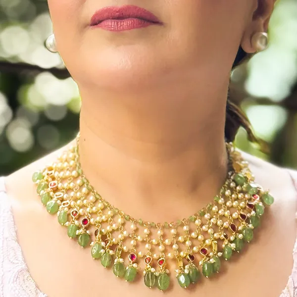 Gold_Nitasha_Pearl_And_Green_Drop_Necklace_Set_For_Women