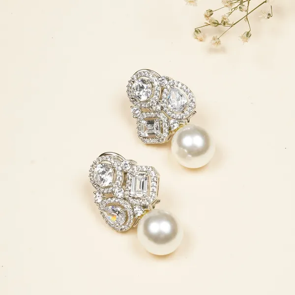 White_Pearl_Drop_Unshaped_Zirconia_Earrings_For_Women