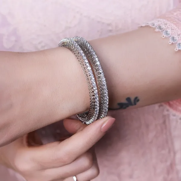 White_Reva_Pointer_Bangles_For_Women