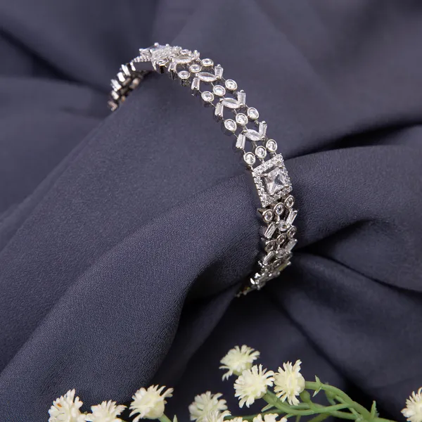 Silver_Rhodium_Plated_Zirconia_Bangle_For_Women