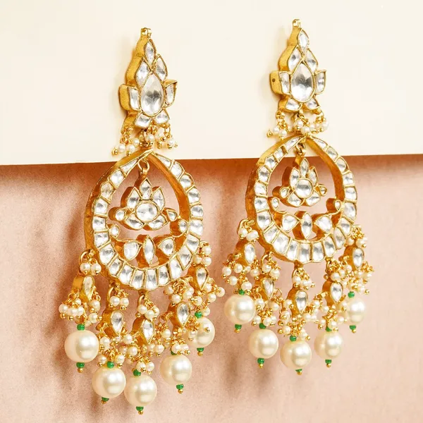 Gold_Savitha_Tradional_Chandbali_Earrings_For_Women