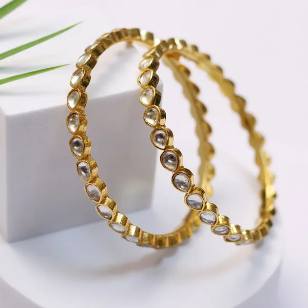 Gold_Shravani_Kundan_Bangles_For_Women