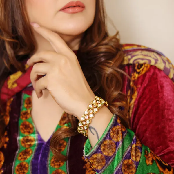 Gold_Tazmeen_Polki_Kundan_Openable_Bangle_For_Women