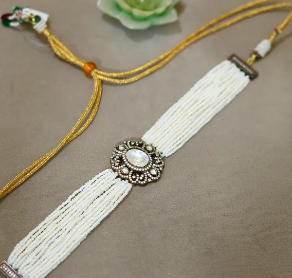 White_Sukoon_Choker_Necklace_For_Women