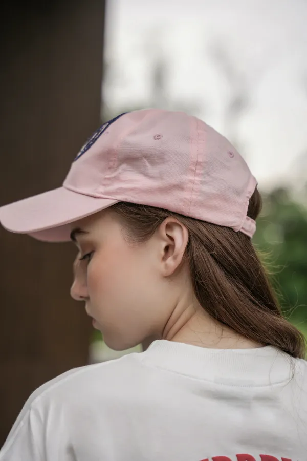 Rose_Frost_Crest_Emblem_Oxford_Cap_For_Unisex