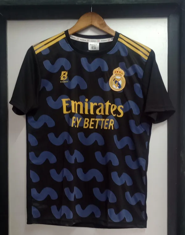 Black_Soft-Polyblend_Real_Madrid_Jersey