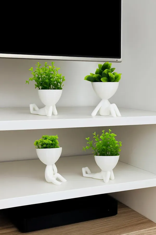 White_Plastic_Home_Office_For_Home_Decor