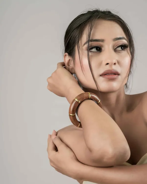 Brown_Premium_Bangle_For_Women