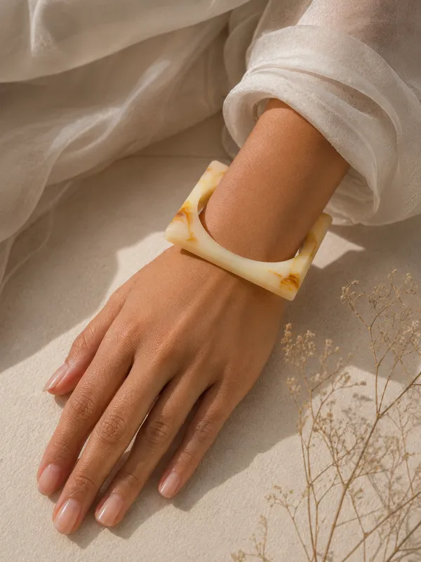 Ivory_Premium_Bangle_For_Women